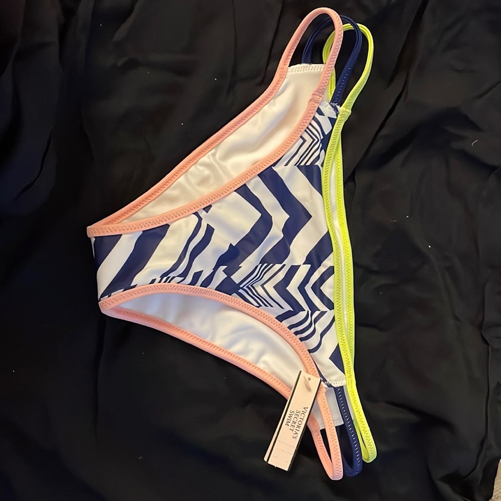 NWT Victoria’s Secret bikini bottom (s)